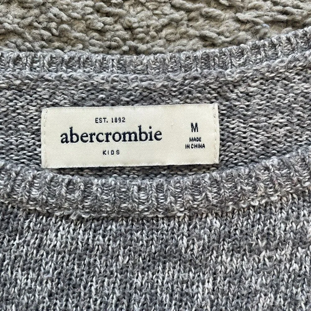 Abercrombie Kids Sweater Girls Sz M Grey Preppy Y2k Classic Minimalist Moose